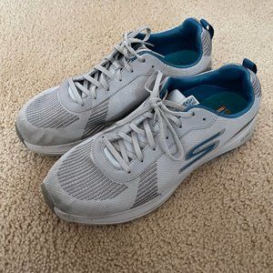 Sketchers Men's Walking Shoe - Size 12